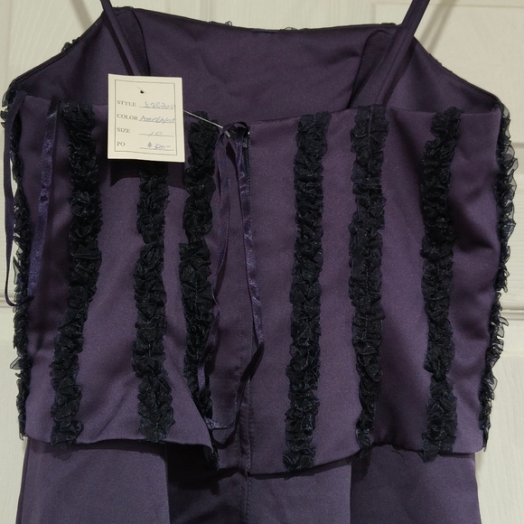 Nightshade strapless evening dress - Picture 4 of 5